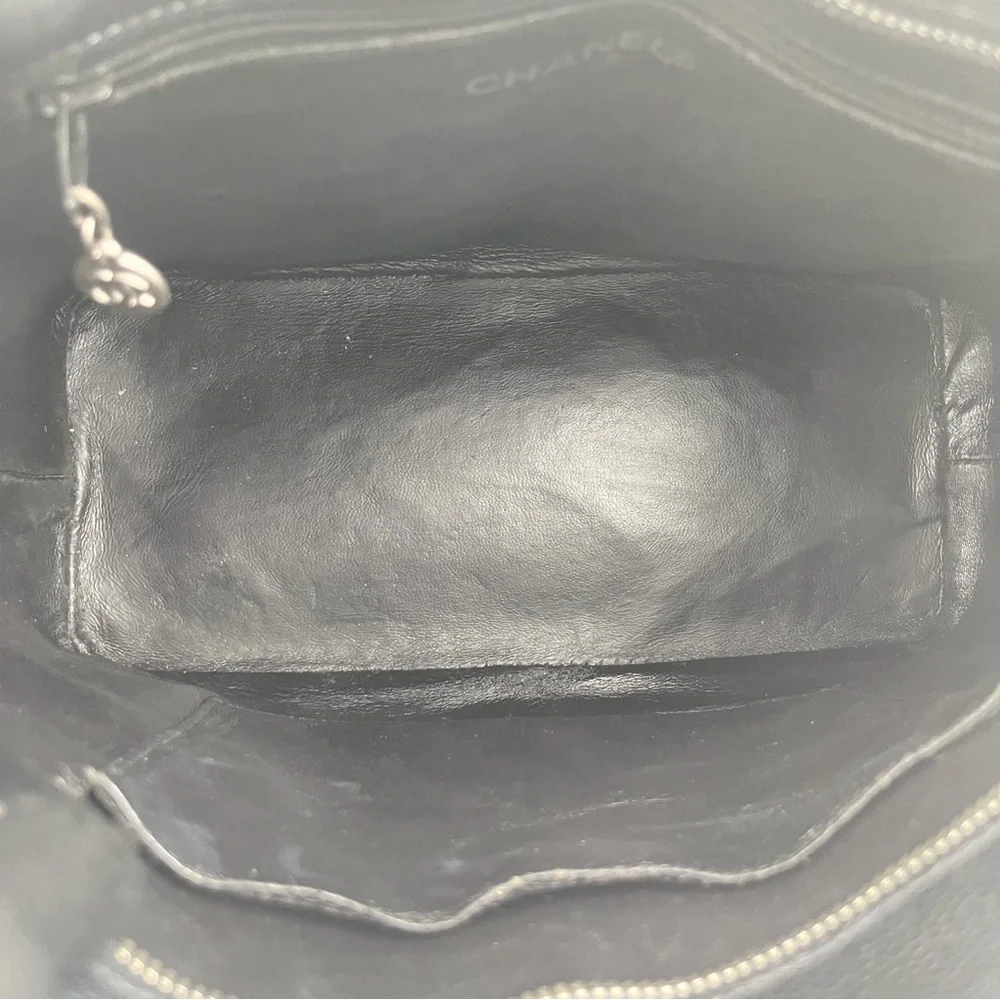 CHANEL Medallion Tote Bag Black Caviar Leather - Picture 11 of 13